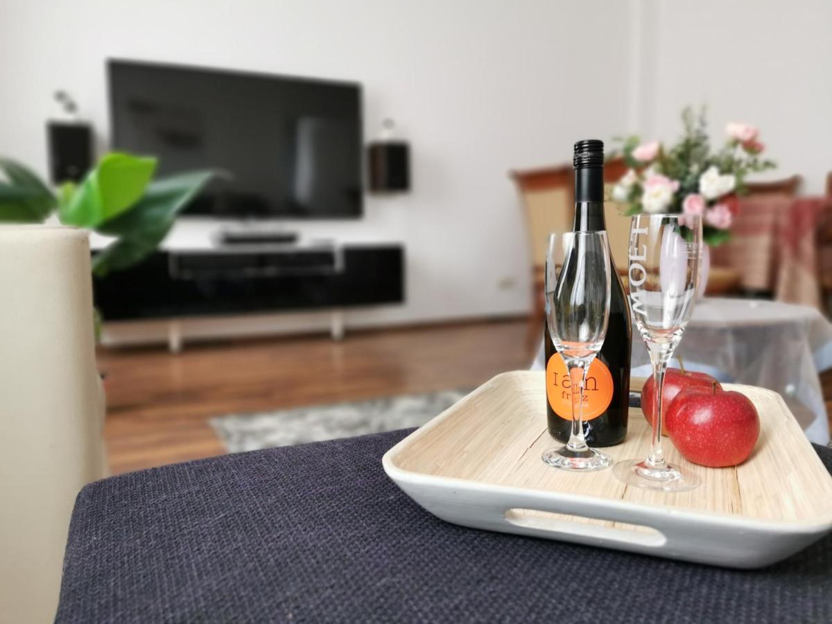 Studios Klagenfurt Klagenfurt am Woerthersee Ngoại thất bức ảnh